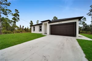 727 Santa Lucia Avenue, Lehigh Acres, FL 33974 - MLS#2026002433