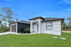 803 Desoto Avenue, Lehigh Acres, FL 33972 - MLS#2026002447