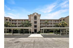 8550 Kingbird Loop 648, Estero