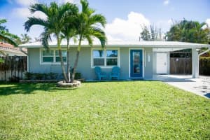 560 E Valley Dr, Bonita Springs
