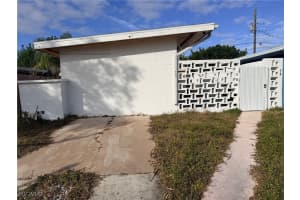 15 Vineyard Street, Lehigh Acres, FL 33936 - MLS#2026002522