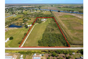 1085 West Avenue, Moore Haven, FL 33471 - MLS#2026002536