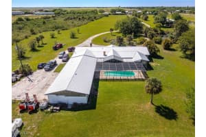 1085 West Avenue, Moore Haven, FL 33471 - MLS#2026002536