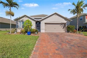 2613 Manzilla Ln, Cape Coral