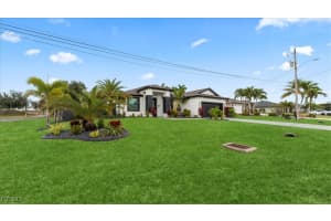 927 25th Street, Cape Coral, FL 33914 - MLS#2026002546