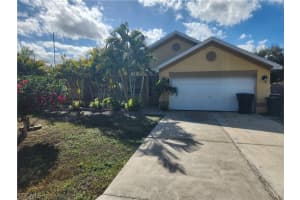 245 David Avenue, Lehigh Acres, FL 33936 - MLS#2026002558