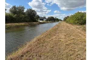 3505 15th Street, Lehigh Acres, FL 33976 - MLS#2026002570