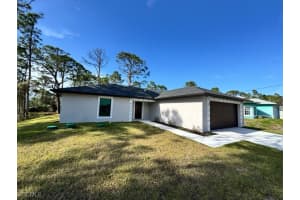 3017 37th Street, Lehigh Acres, FL 33971 - MLS#2026002619