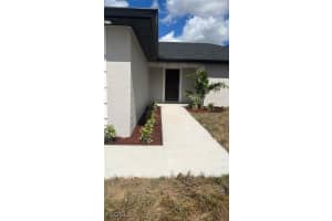 3017 37th Street, Lehigh Acres, FL 33971 - MLS#2026002619