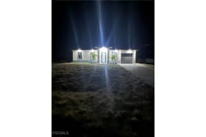 383 Pennfield Avenue, Lehigh Acres, FL 33974 - MLS#2026002639