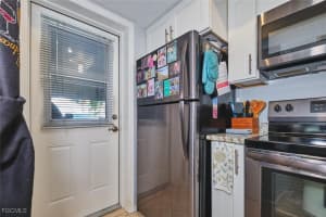 5832 Vancouver Circle, Fort Myers, FL 33907 - MLS#2026002652