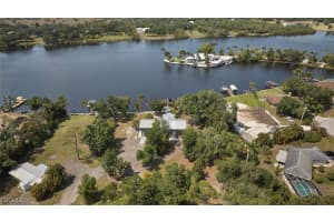 2212 River Pine Drive, Fort Myers, FL 33905 - MLS#2026002669