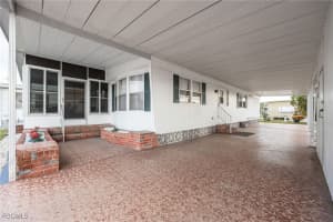 512 Crampton Lane, North Fort Myers, FL 33903 - MLS#2026002692