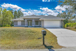 2605 63rd St W, Lehigh Acres