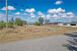 2604 62nd Street, Lehigh Acres, FL 33971 - MLS#2026002724