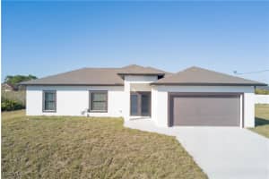 6015 Rena Avenue, Lehigh Acres, FL 33971 - MLS#2026002736