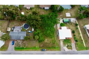 2408 Parkview Drive, Fort Myers, FL 33905 Sold 03/13/26