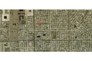 727 Central Street, Lehigh Acres, FL 33974 - MLS#2026002835