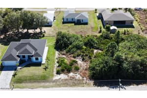 3905 15th Street, Lehigh Acres, FL 33976 - MLS#2026002836