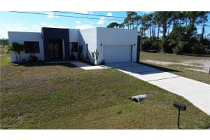 2716 22nd Street, Cape Coral, FL 33993 - MLS#2026002871