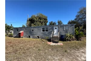 7849 Suncoast Drive, North Fort Myers, FL 33917 Sold 02/19/26