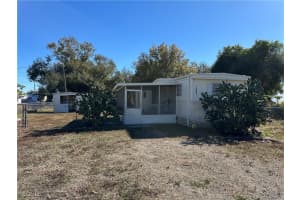 7891 Suncoast Drive, North Fort Myers, FL 33917 Sold 02/05/26