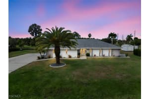 17235 Castleview Drive, North Fort Myers, FL 33917 - MLS#2026002972