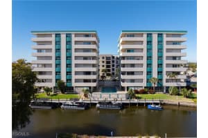 4803 Sunset Court, Cape Coral, FL 33904 - MLS#2026002986