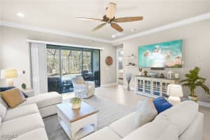 10074 Windy Pointe Ct, Fort Myers