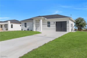 337 Rawlings Avenue, Lehigh Acres, FL 33974 - MLS#2026003033