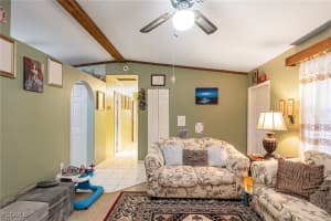 4204 9th Street, Lehigh Acres, FL 33976 - MLS#2026003041