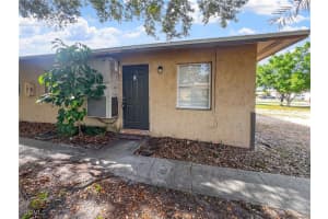 13037 1st St 1, Fort Myers
