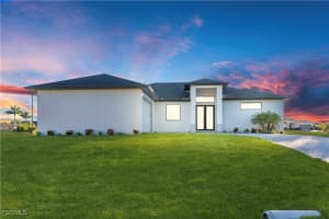 911 37th Place, Cape Coral, FL 33993 - MLS#2026003168