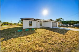 809 Anaconda Avenue, Lehigh Acres, FL 33974 - MLS#2026003194