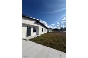 339 Western Avenue, Lehigh Acres, FL 33974 - MLS#2026003200