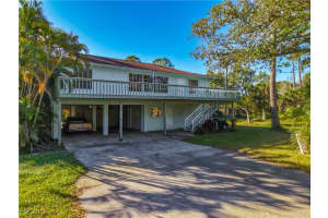 15650 Roberts Ln, Fort Myers