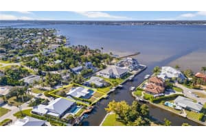 541 Bayside Drive, Fort Myers, FL 33919 - MLS#2026003247