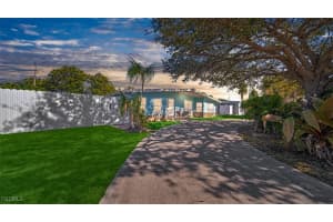 170 Poinsettia Circle, Port Charlotte, FL 33952 - MLS#2026003288