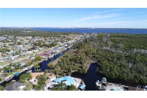1789 Four Mile Cove Parkway, Cape Coral, FL 33990 - MLS#2026003297