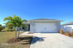 2806 4th Avenue, Cape Coral, FL 33993 Sold 02/27/26