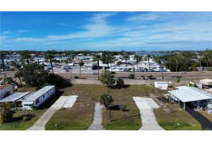 13,14,15 Erskine Dr, Venice 13,14,15 Erskine Dr, Venice