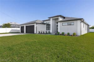 305 15th Place, Cape Coral, FL 33993 - MLS#2026003481