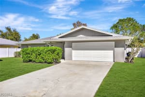 793 Sunset Vista Dr, Fort Myers