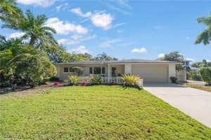 3325 AVOCADO Drive, Fort Myers, FL 33901 - MLS#2026003539