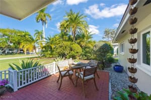 3325 AVOCADO Drive, Fort Myers, FL 33901 - MLS#2026003539