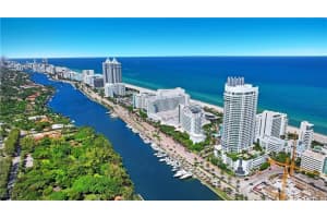 4401 COLLINS AVE 1915/1917, Miami Beach, FL 33140-3227 - MLS#2026003593