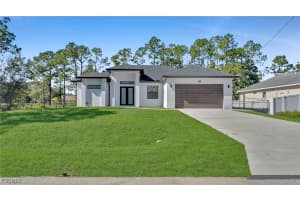 804 Oakridge Ave S, Lehigh Acres