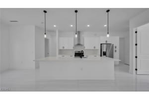 804 Oakridge Avenue, Lehigh Acres, FL 33974 - MLS#2026003650