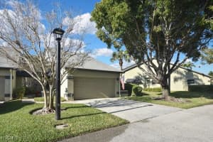2301 McGregor Park Circle, Fort Myers, FL 33908 - MLS#2026003705