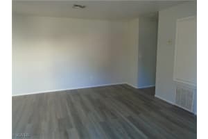 8265 Beacon Boulevard, Fort Myers, FL 33907 - MLS#2026003741